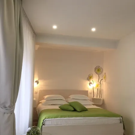 Πανσιόν Palace Tartaglia Σπλιτ