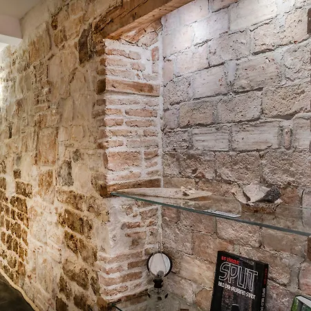 Palace Tartaglia Σπλιτ