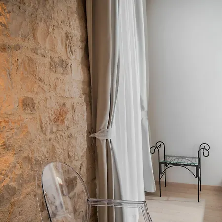 Palace Tartaglia Πανσιόν