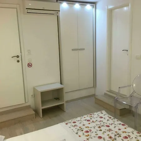 Tartaglia Guest house