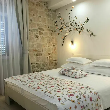 Tartaglia Guest house Split