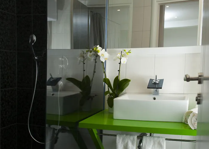 ゲストハウス パレス タルタリア 4*