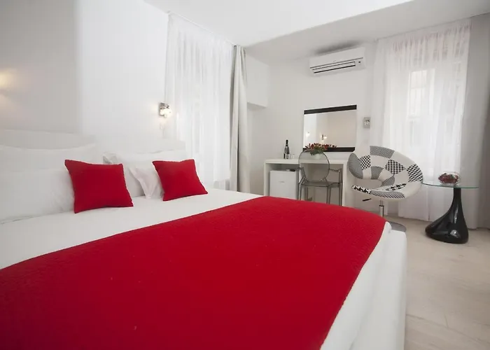 ゲストハウス パレス タルタリア